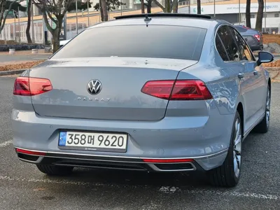 Volkswagen Passat 2022, 18800 км, за 13874.94 USD