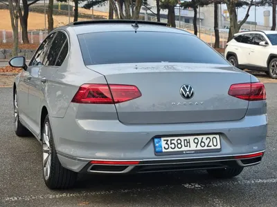 Volkswagen Passat 2022, 18800 км, за 13874.94 USD - фото 6