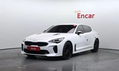 Kia Stinger · 2022 год