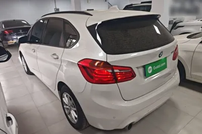 BMW 2 Series Active Tourer 2018, 64500 км, за 8574 USD