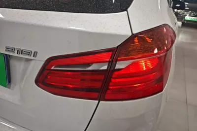 BMW 2 Series Active Tourer 2018, 64500 км, за 8574 USD - фото 9