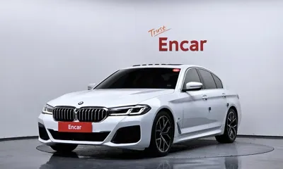 BMW 5-Series · 2023 год