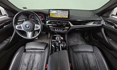 BMW 5-Series 2023, 66847 км, за 26697.91 USD - фото 7