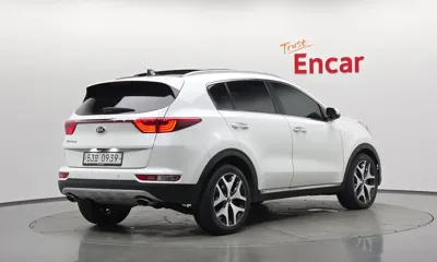 Kia Sportage 2016, 101268 км, за 9441.94 USD