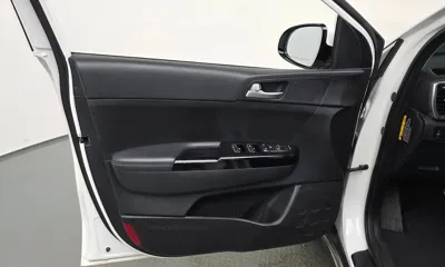 Kia Sportage 2016, 101268 км, за 9432.74 USD - фото 24