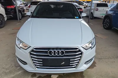 Audi A3 2020, 67100 км, за 12178 USD