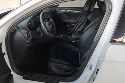 Audi A3 2020, 67100 км, за 12178 USD - фото 16