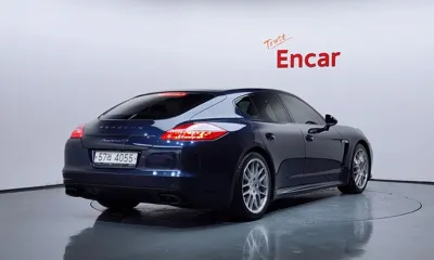 Porsche Panamera 2013, 146038 км, за 14310.1 USD