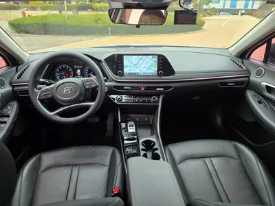 Hyundai Sonata 2022, 58447 км, за 12611.66 USD - фото 9