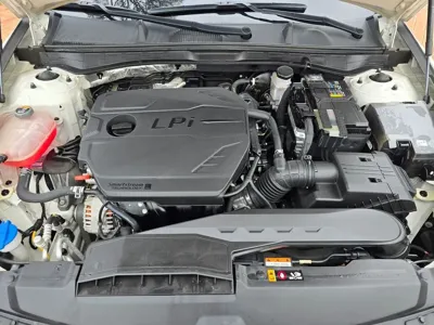 Hyundai Sonata 2022, 58447 км, за 12611.66 USD - фото 17