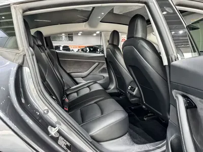 Tesla Model 3 2020, 105000 км, за 14608.35 USD - фото 11