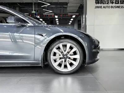 Tesla Model 3 2020, 105000 км, за 14608.35 USD - фото 13