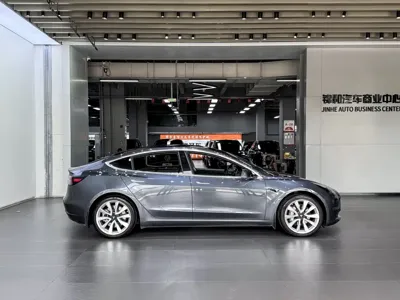 Tesla Model 3 2020, 105000 км, за 14608.35 USD - фото 14