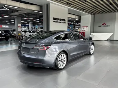 Tesla Model 3 2020, 105000 км, за 14608.35 USD - фото 15