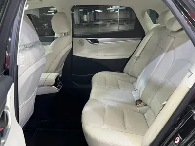 Hyundai Grandeur 2023, 52962 км, за 15938.08 USD - фото 7