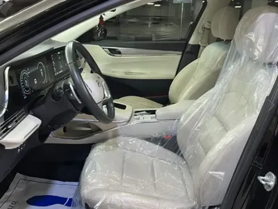 Hyundai Grandeur 2023, 52962 км, за 15938.08 USD - фото 12