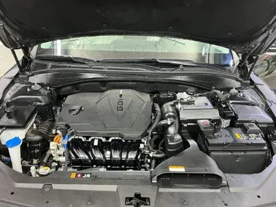 Hyundai Grandeur 2023, 52962 км, за 15938.08 USD - фото 18