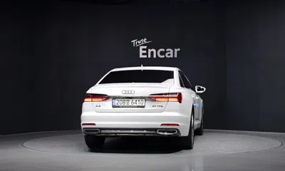 Audi A6 2023, 74579 км, за 18461.93 USD