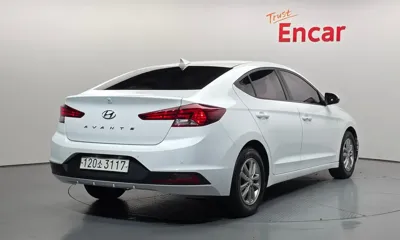 Hyundai Avante 2020, 163617 км, за 6236.05 USD
