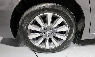 Toyota Sienna 2018, 50575 км, за 17907.14 USD