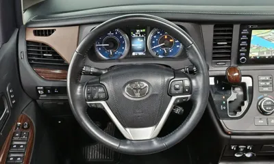 Toyota Sienna 2018, 50575 км, за 17907.14 USD - фото 13