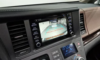 Toyota Sienna 2018, 50575 км, за 17907.14 USD - фото 16