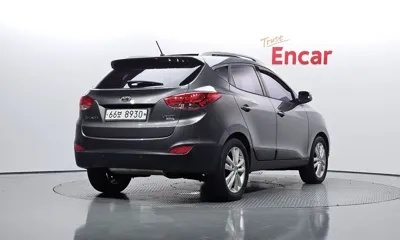 Hyundai Tucson 2011, 241049 км, за 3277.72 USD