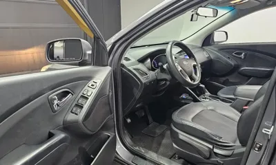 Hyundai Tucson 2011, 241049 км, за 3277.72 USD - фото 11