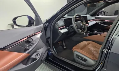BMW i5 2024, 14848 км, за 44930.63 USD - фото 10