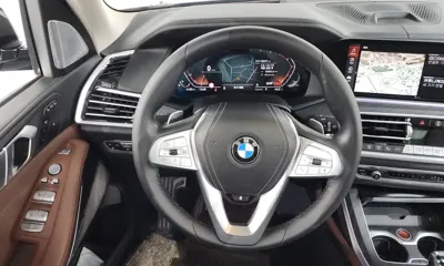 BMW X7 2022, 100870 км, за 43914.93 USD - фото 13