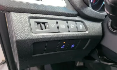 Hyundai Santafe 2017, 61878 км, за 10437.18 USD - фото 18