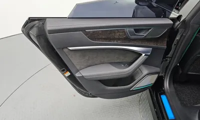 Audi A7 2021, 82631 км, за 28358.03 USD - фото 25