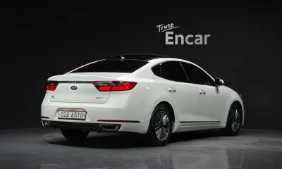Kia K7 2018, 210467 км, за 8133.12 USD
