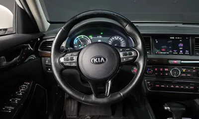 Kia K7 2018, 210467 км, за 8071.67 USD - фото 13