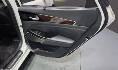 Kia K7 2018, 210467 км, за 8071.67 USD - фото 25