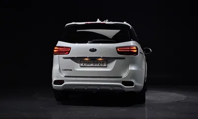 Kia Canival 2019, 92564 км, за 12355.47 USD
