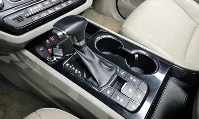 Kia Canival 2019, 92564 км, за 12355.47 USD - фото 9