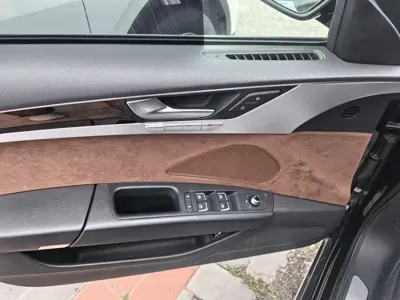 Audi A8 2016, 100000 км, за 26191.37 USD - фото 12
