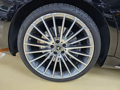 Mercedes-Benz S-Class 2024, 18000 км, за 88472.63 USD - фото 17