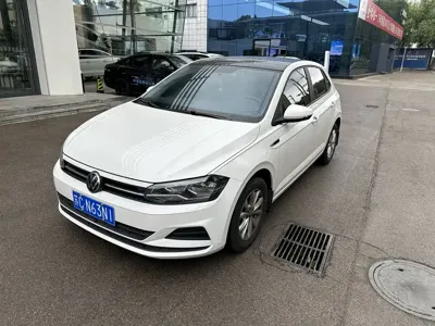 Volkswagen Polo · 2021 год