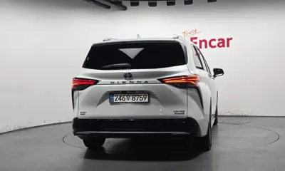 Toyota Sienna 2024, 24839 км, за 38110.77 USD