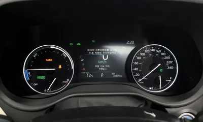 Toyota Sienna 2024, 24839 км, за 38093.36 USD - фото 8