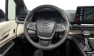 Toyota Sienna 2024, 24839 км, за 38093.36 USD - фото 12