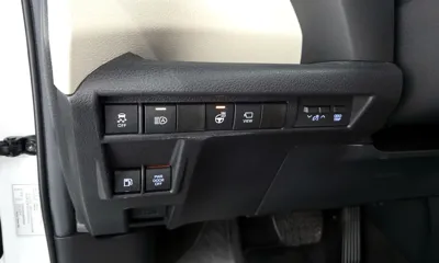 Toyota Sienna 2024, 24839 км, за 38093.36 USD - фото 16