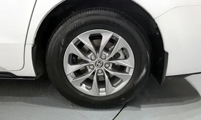 Toyota Sienna 2024, 24839 км, за 38093.36 USD - фото 21