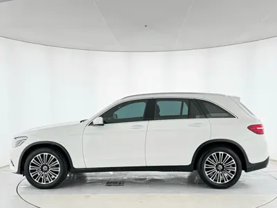 Mercedes-Benz GLC 2018, 99000 км, за 20413.27 USD