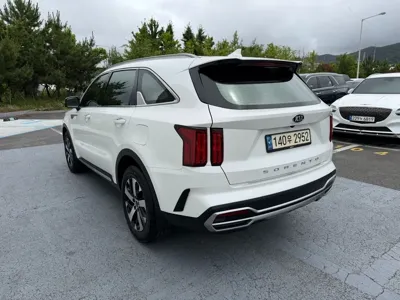 Kia Sorento 2021, 94380 км, за 15276.6 USD