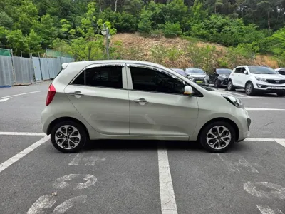 Kia Morning 2012, 157530 км, за 2149.84 USD