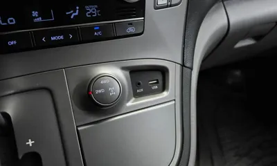 Hyundai Starex 2016, 111622 км, за 8861.76 USD - фото 12