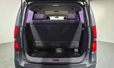 Hyundai Starex 2016, 111622 км, за 8861.76 USD - фото 18